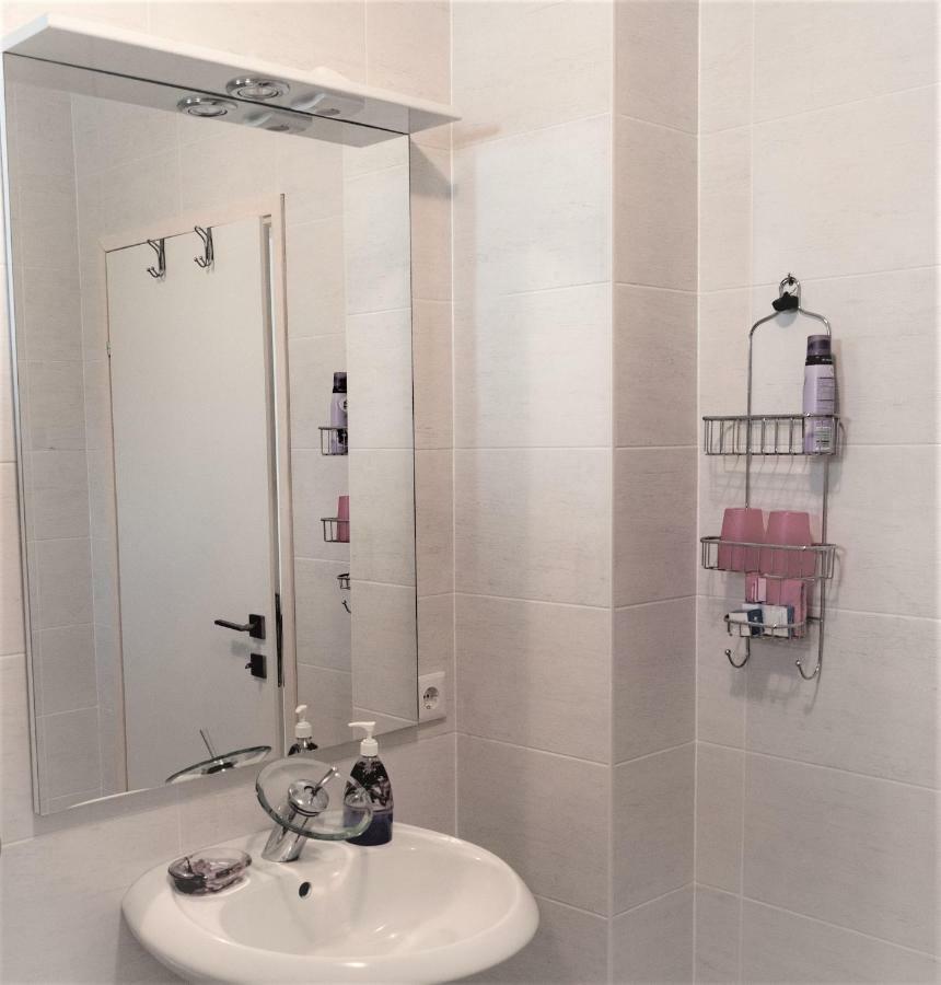 Appartement Luciana à Povljana Extérieur photo